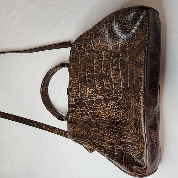 Jessica Simpson faux crocodile bag. Size 14x9.5" - Picture 5 of 9